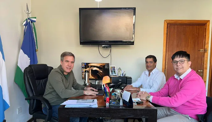Banco del Chubut abre cuentas municipales en El Bolsón y proyecta nuevos convenios