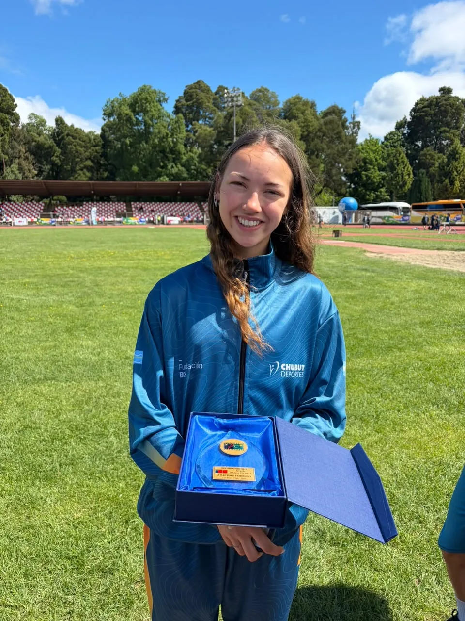 Olivia Conesa brilló en la Araucanía con tres oros y un récord nacional U18
