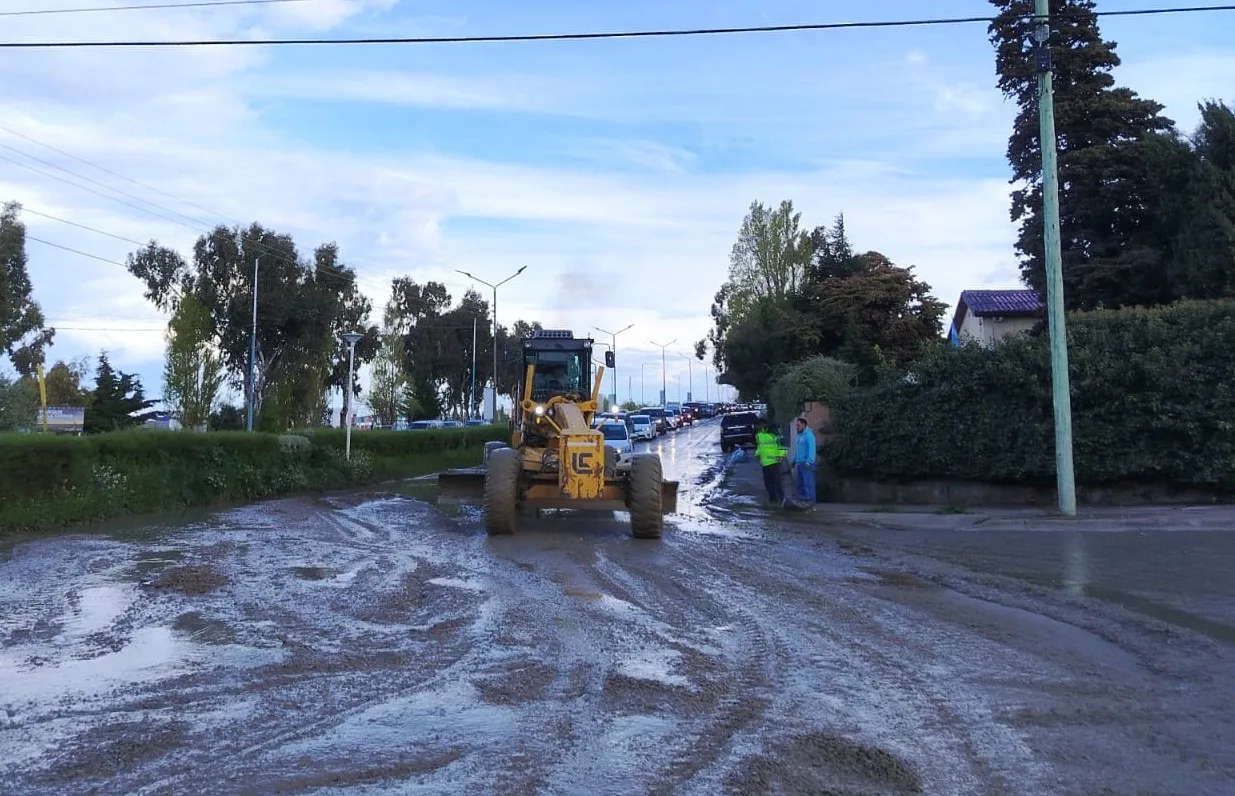 Comodoro Rivadavia activa un operativo preventivo por el alerta amarillo de lluvias