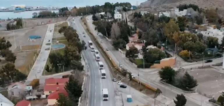 Ya están en Comodoro los 95 colectivos de MR