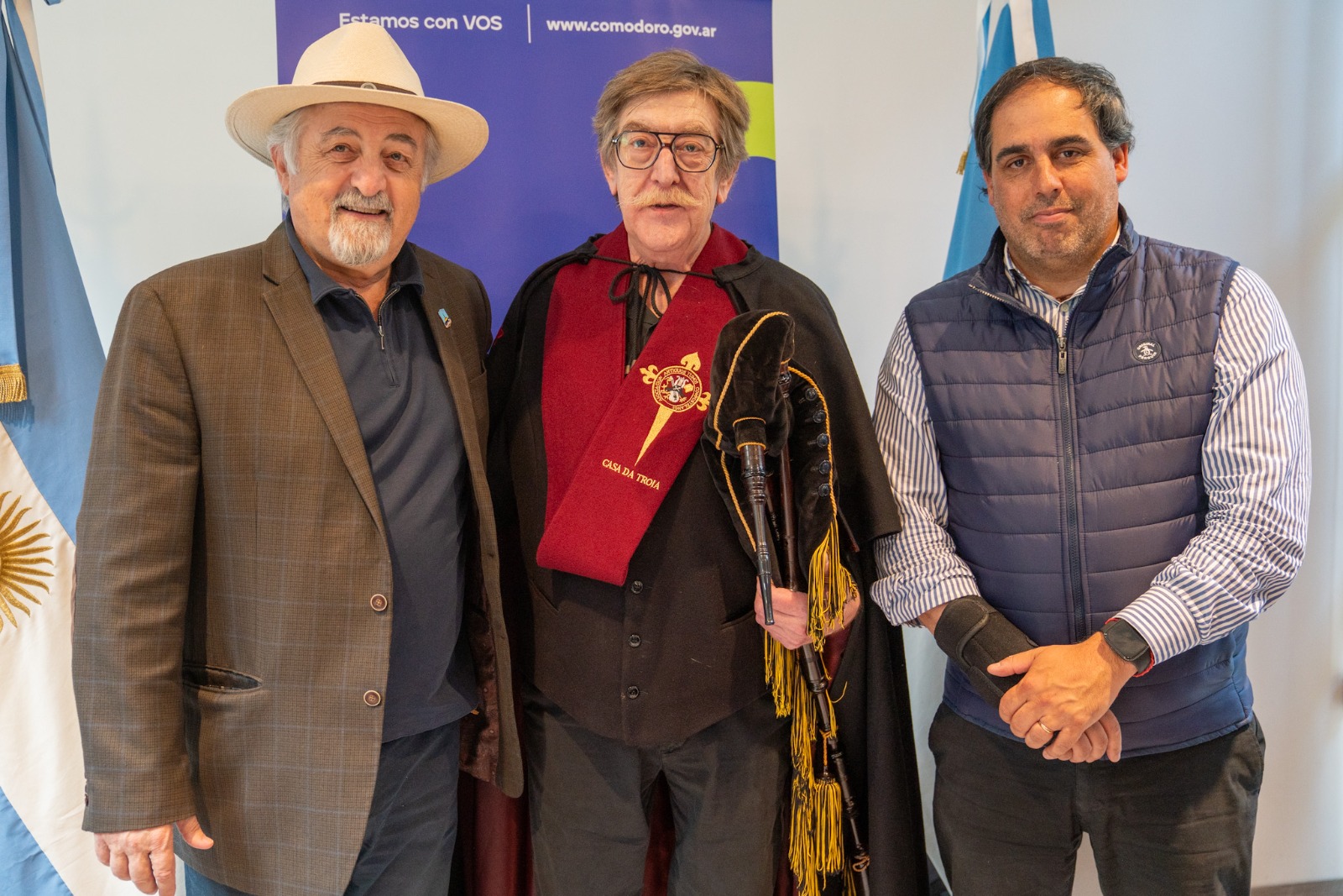 Agrupaciones tuneras visitaron el Municipio previo al Encuentro Internacional de Tunas