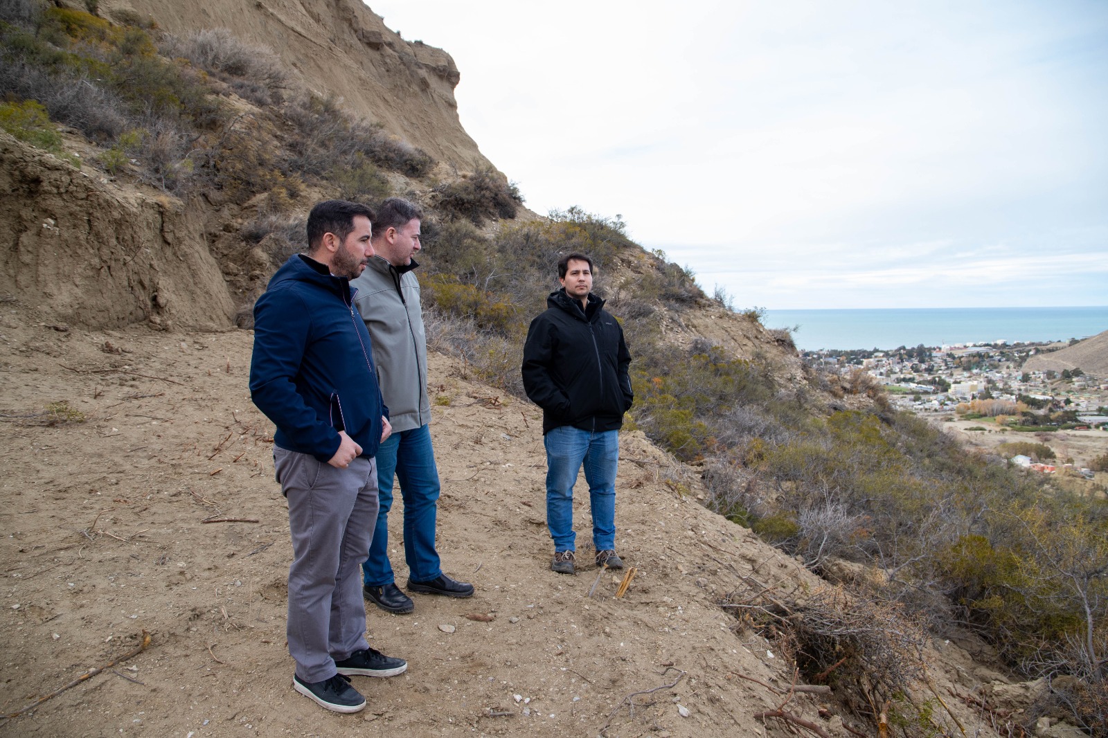 SRK ultima detalles del estudio geológico ejecutado en sectores afectados por el desplazamiento del cerro Hermitte