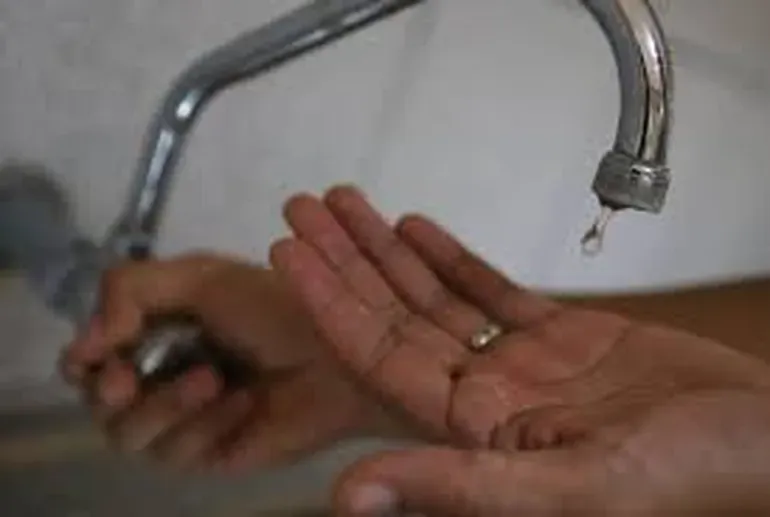 Cortaron el agua en 12 barrios de zona norte por una nueva avería