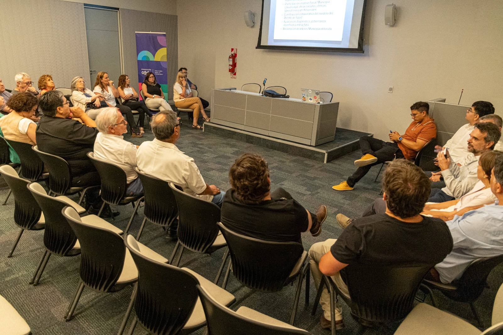La Municipalidad encabezó una reunión de seguimiento y avances del Distrito Salud