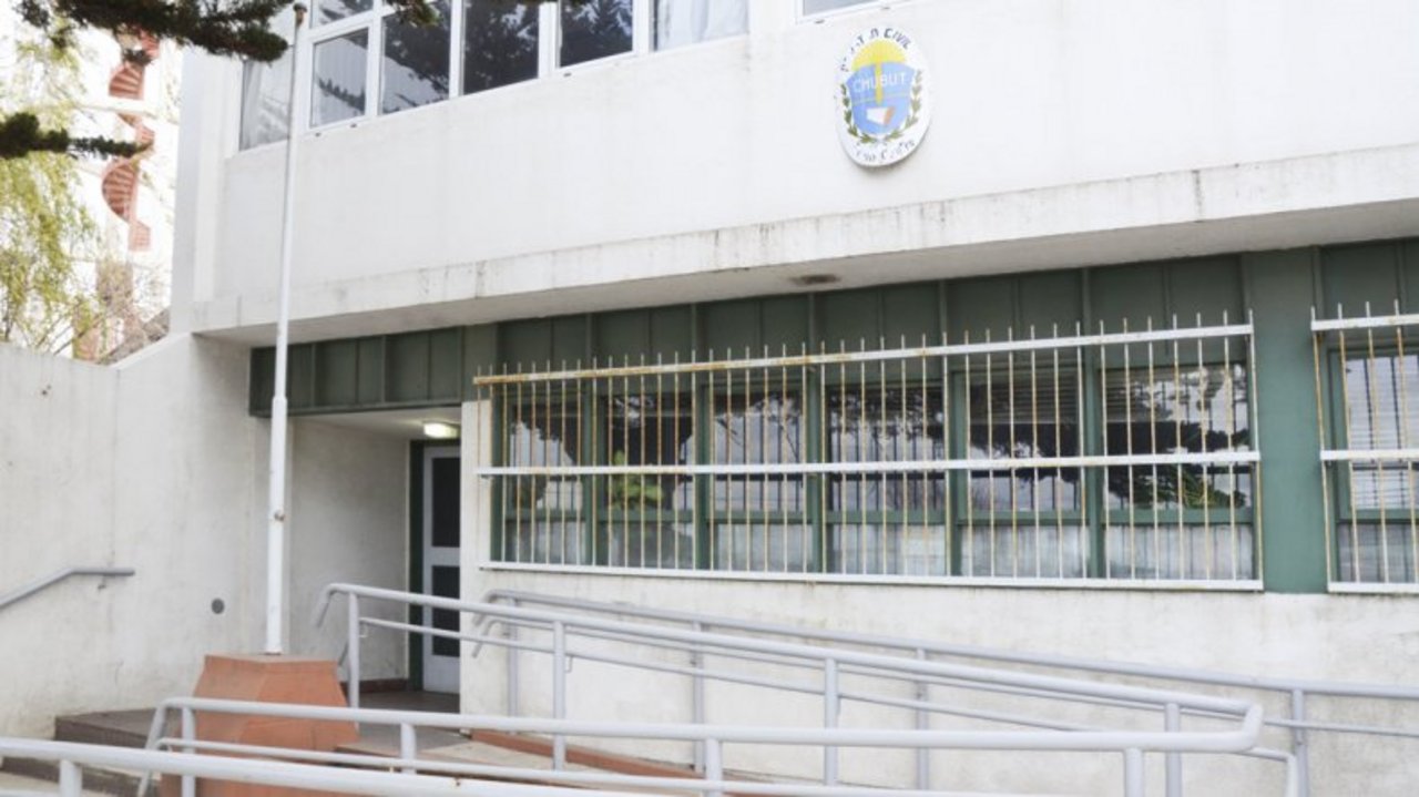 El Registro Civil atenderá con horario extendido en Trelew, Comodoro, Madryn, Esquel y Rawson