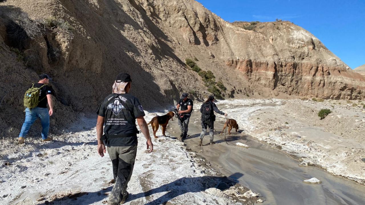 El Gobierno del Chubut amplia la búsqueda de la pareja desaparecida en Comodoro Rivadavia con drones y perros especializados
