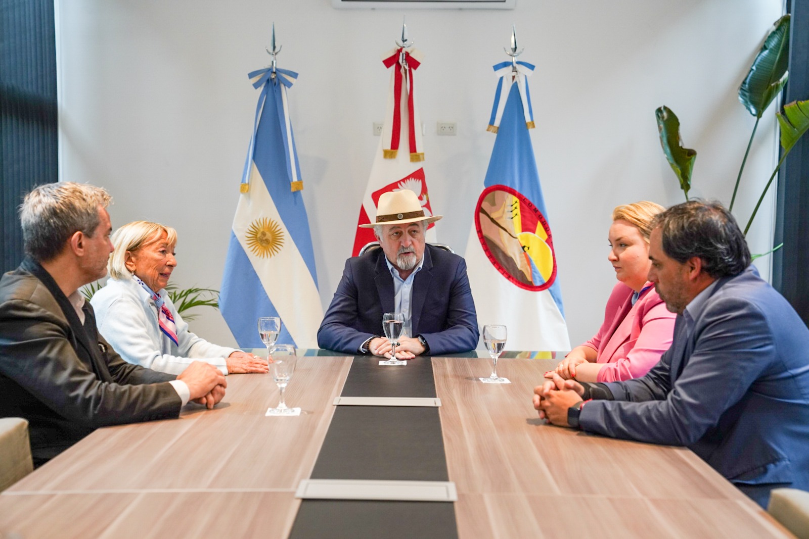 Othar recibió a la cónsul de Polonia y avanzan en una agenda común de cooperación