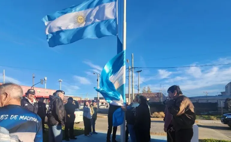 Malvinas: un homenaje marcado por la emoción y la memoria