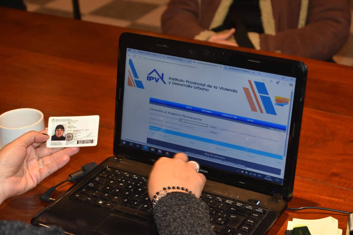 Adjudicatarios de viviendas de Río Mayo y Sarmiento podrán actualizar sus trámites la semana próxima