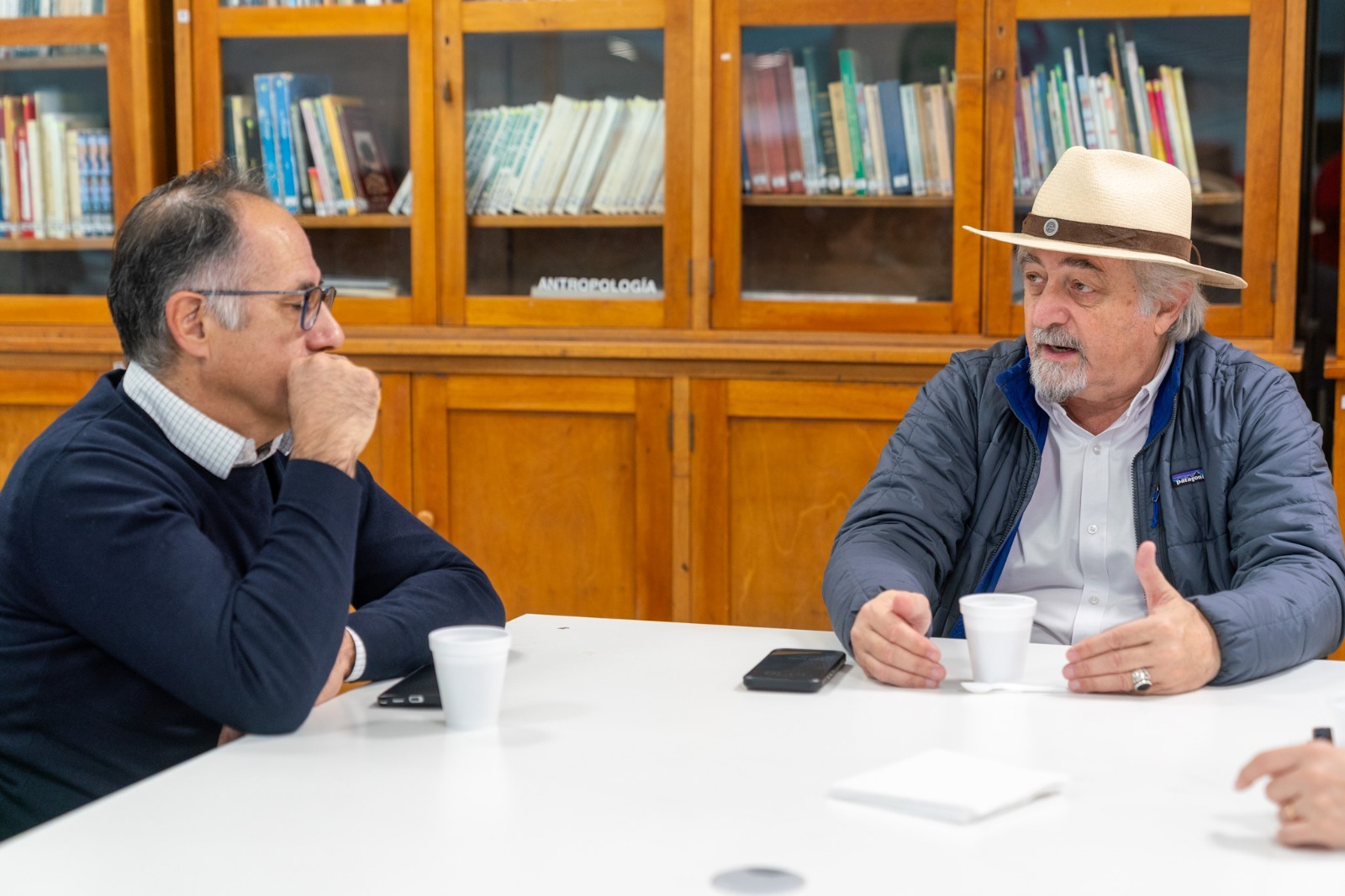 Othar y Wisky coordinan acciones para fortalecer el sistema de salud y reactivar el Hospital Militar