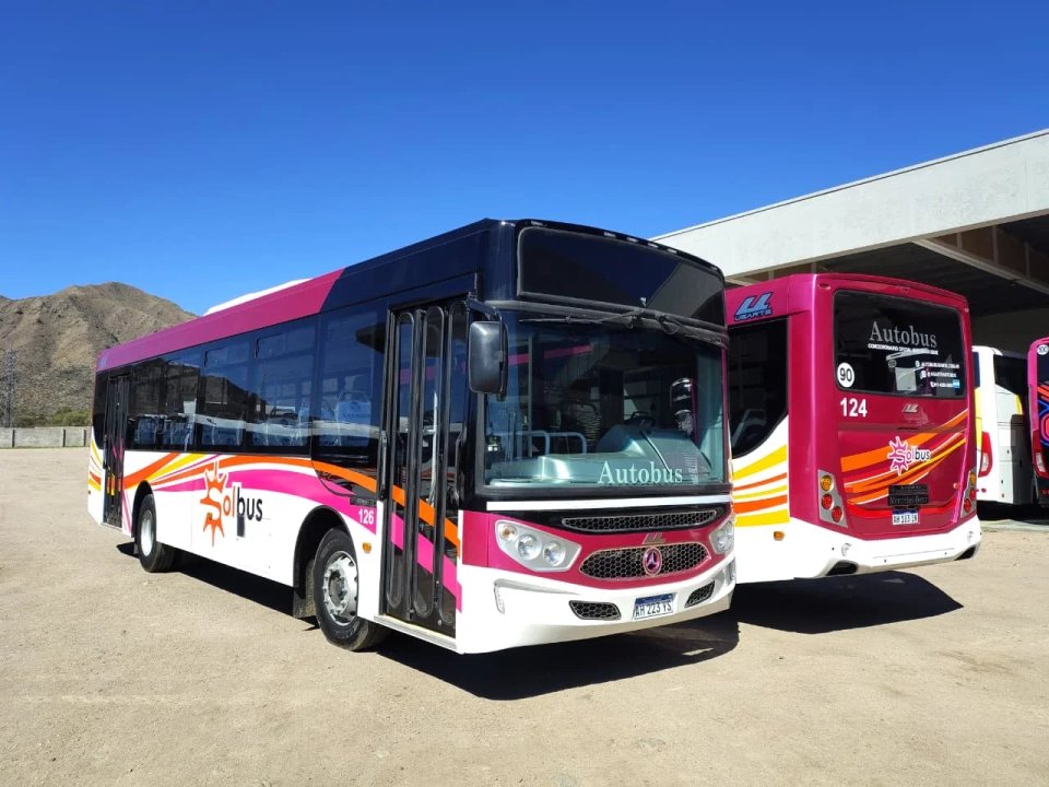 El servicio de transporte urbano fue adjudicado al Grupo MR SRL