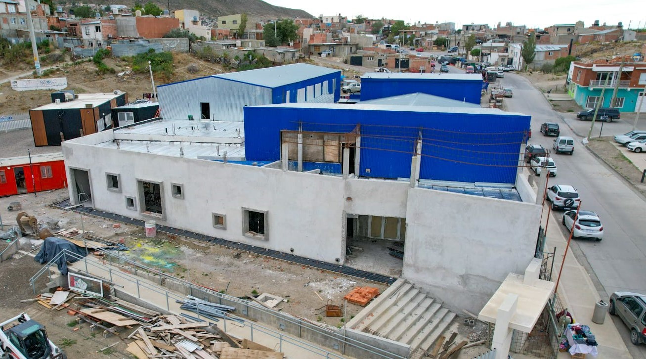 Finaliza la ampliación de la Escuela Municipal 2006