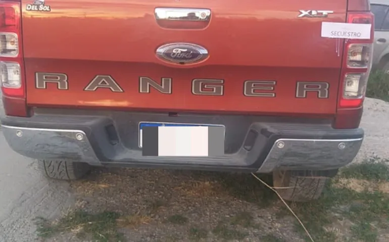 Apareció en Sarmiento una camioneta robada en Comodoro