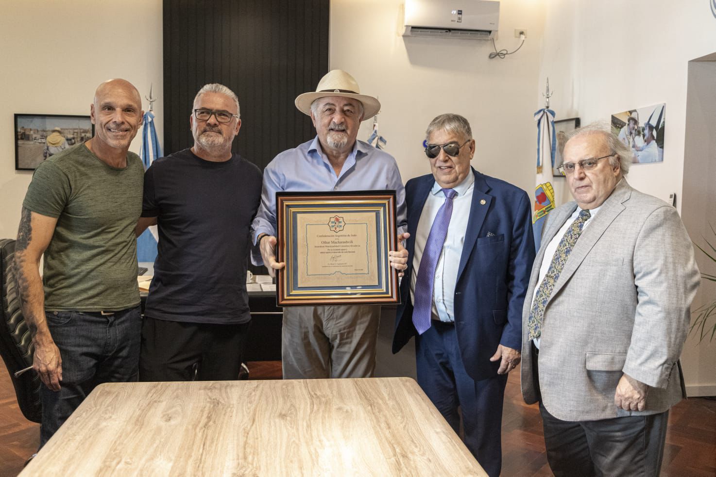 El Intendente recibió al presidente de la Confederación Argentina de Judo