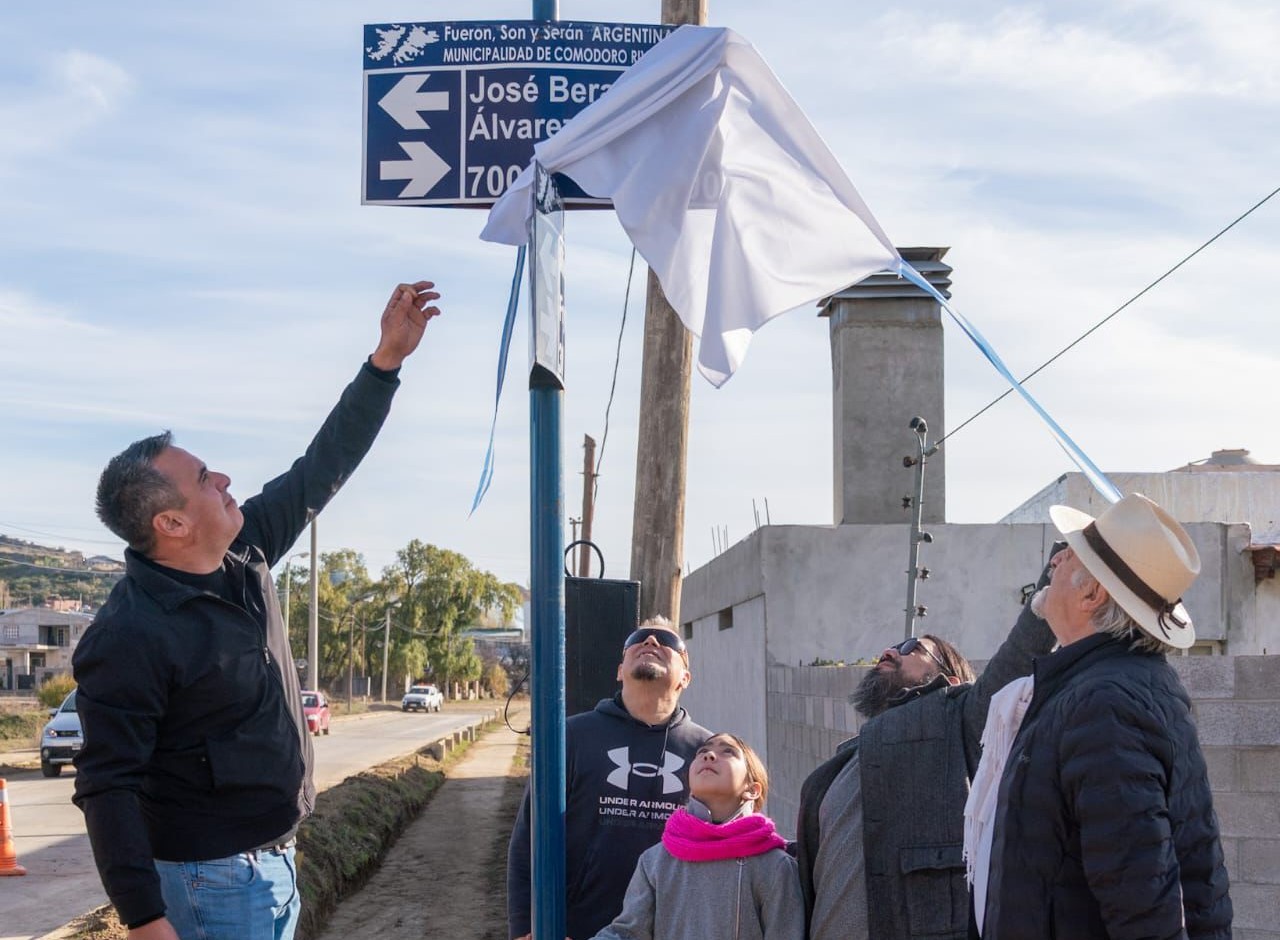 «Lalo» Álvarez tiene una calle en su honor en el barrio Manantial Rosales