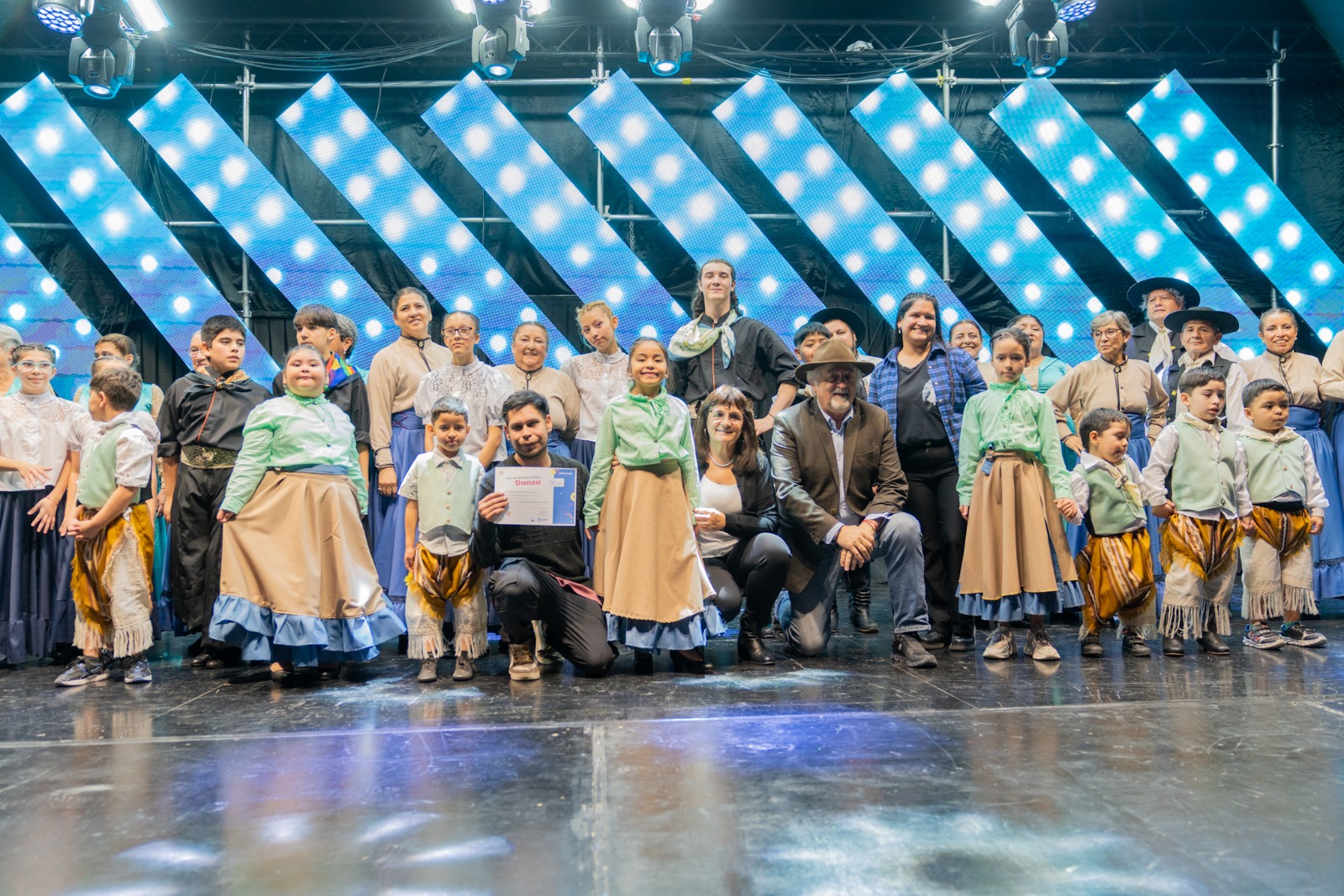 Comodoro celebró el Día de la Danza con una convocatoria histórica en el Centro Cultural