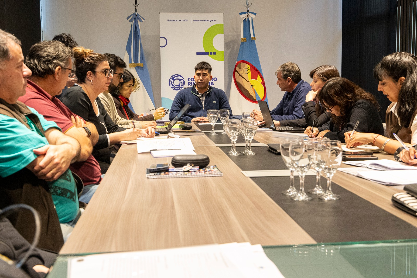Cerro Hermitte: Municipio y Provincia profundizan la labor de la Comisión de Emergencia
