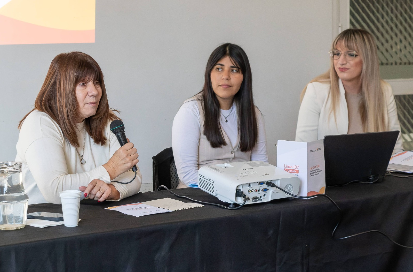 Comodoro fortaleció la articulación institucional con una jornada de capacitación sobre políticas de género