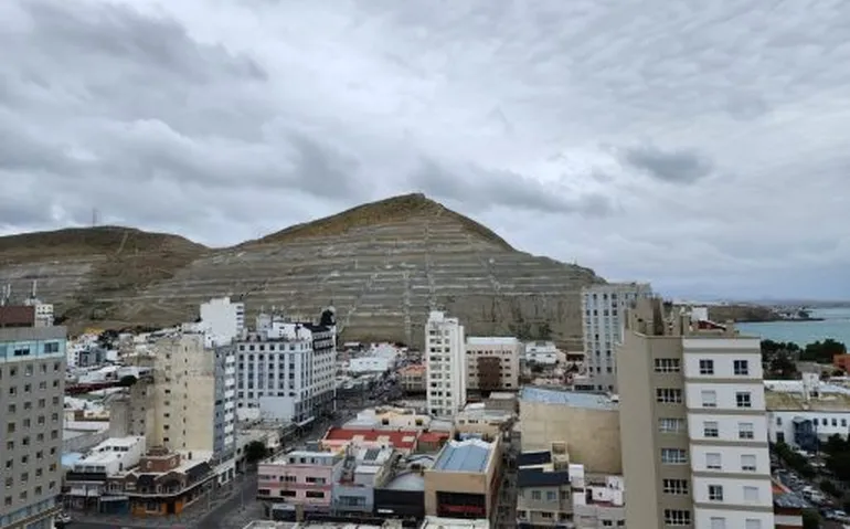Arranca la semana con viento fuerte y cielo variable en Comodoro