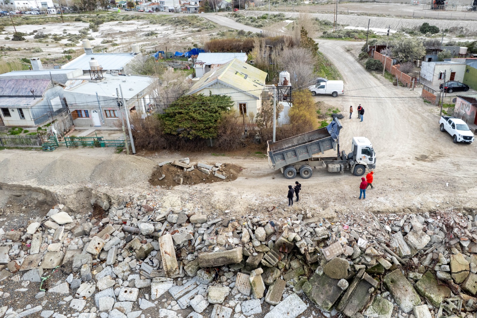 Vialidad Urbana avanza en la intervención de la zona costera del Km. 5 afectada por la erosión marina