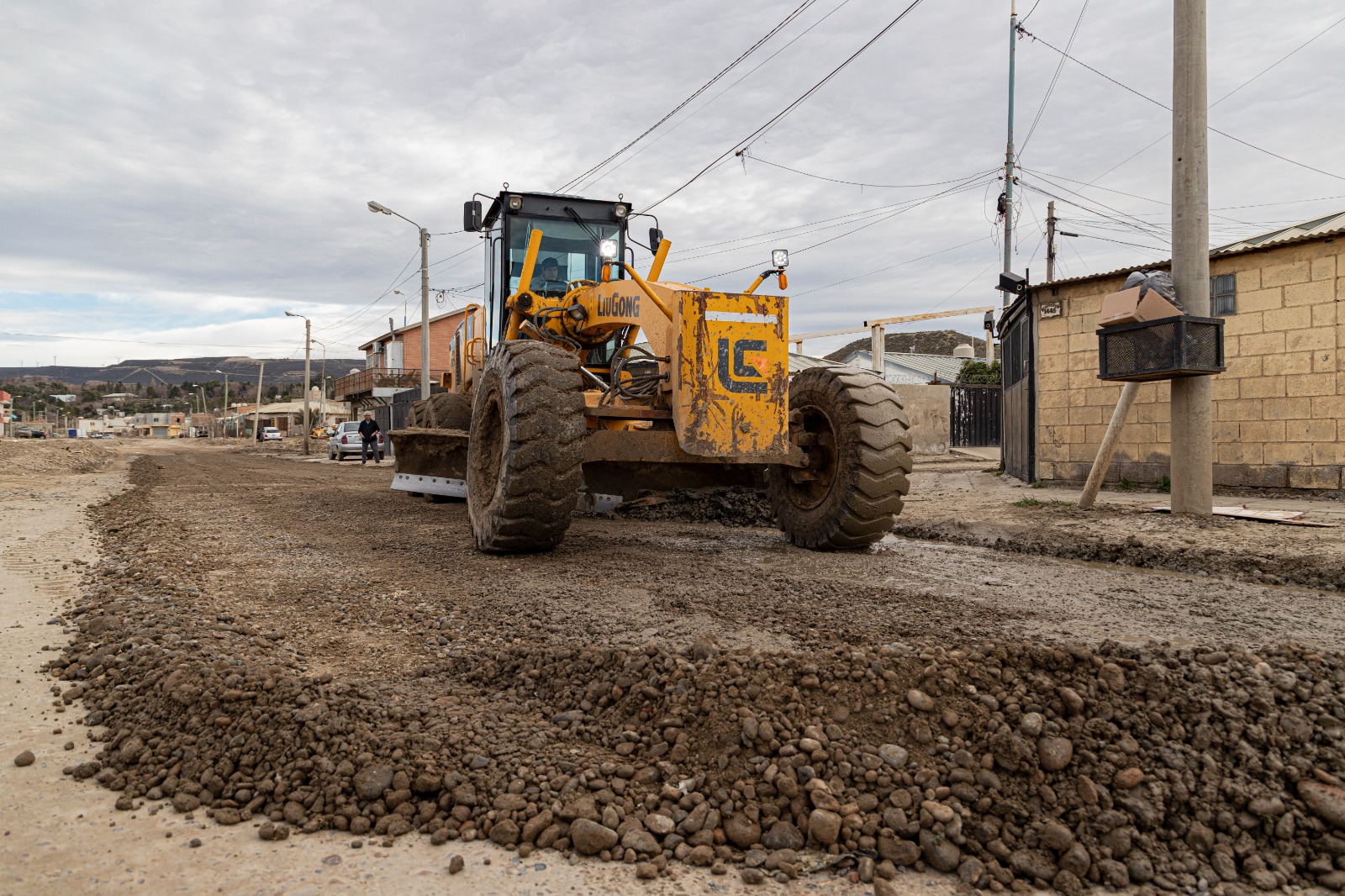 Avanzan los trabajos de mantenimiento en calles y sectores afectados por acumulación de agua