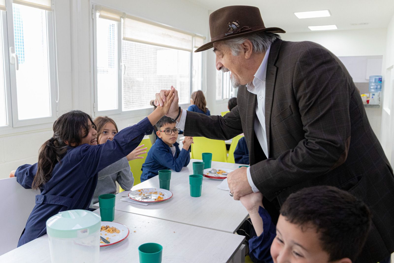 Othar destacó el acompañamiento de PAE para sostener la Escuela Municipal