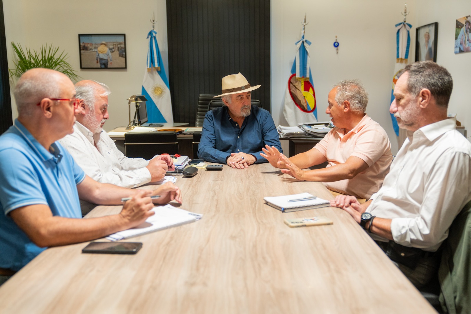 El intendente se reunió con referentes de la firma IATASA
