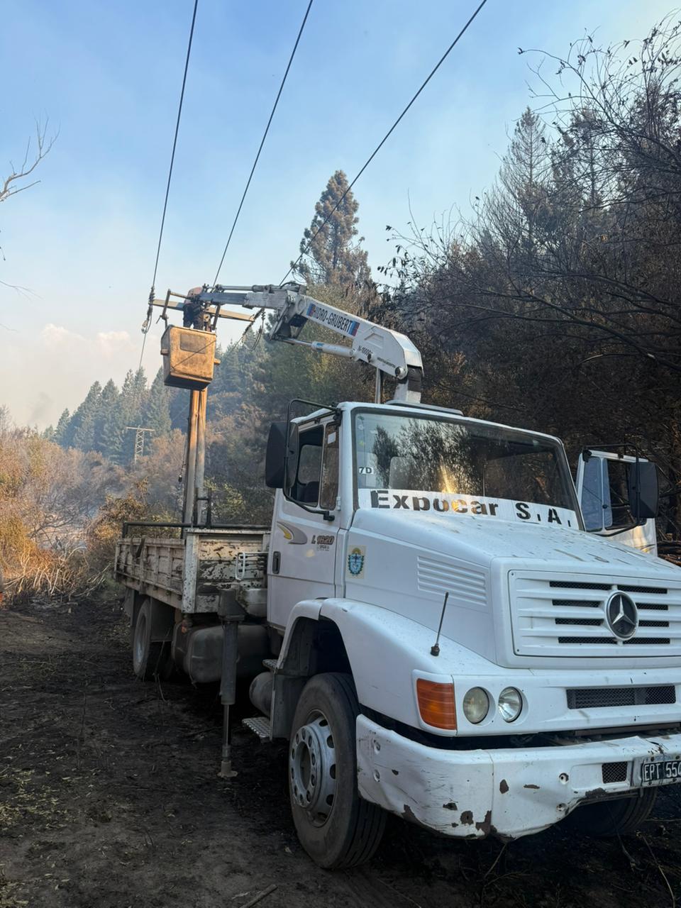 Tras los incendios, el Gobierno del Chubut avanza en la normalización total del servicio eléctrico en la Comarca Andina