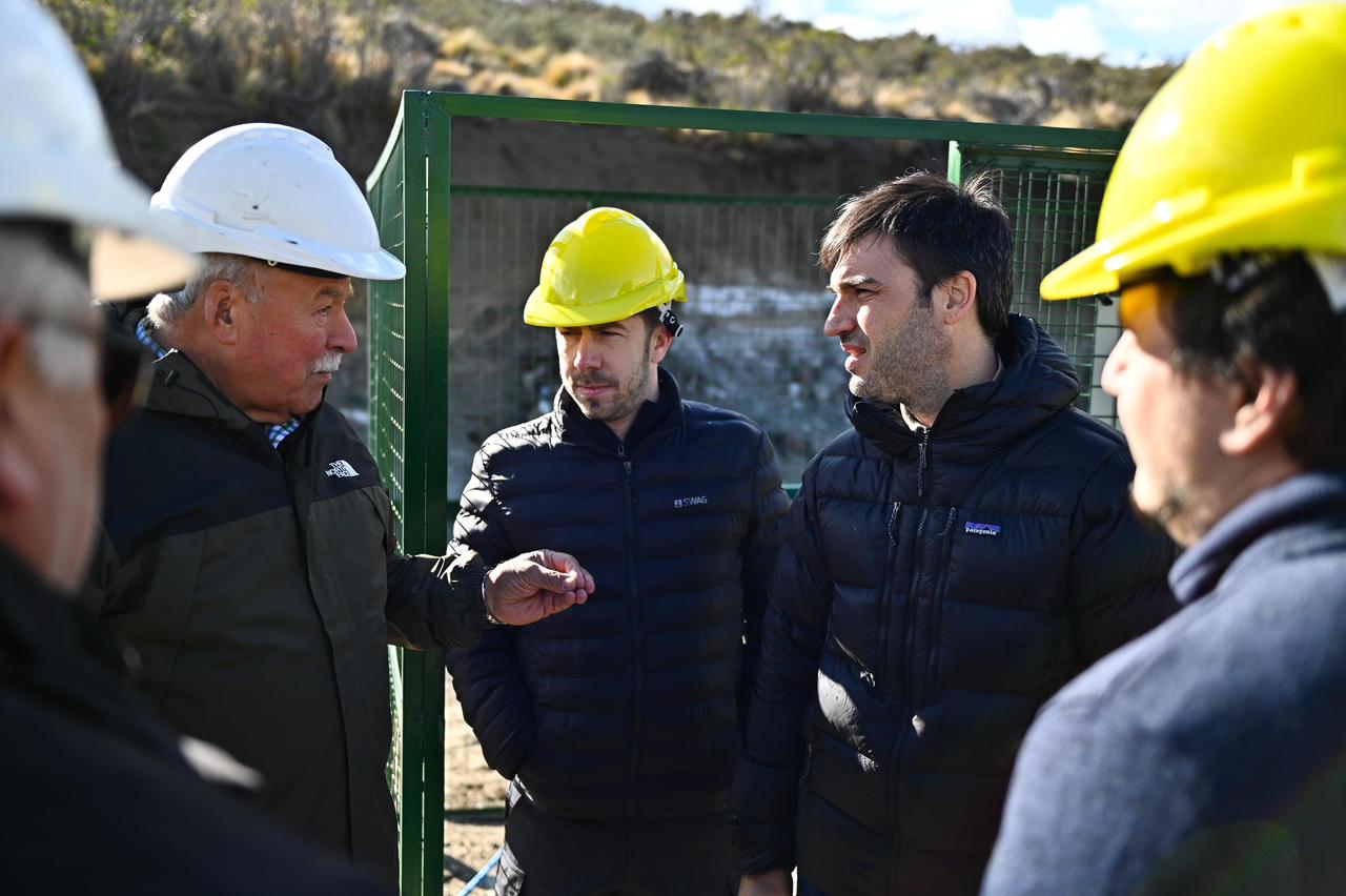 Con una inversión de más de $3.400 millones, la Provincia reactiva la perforación de pozos de agua en Manantiales Behr
