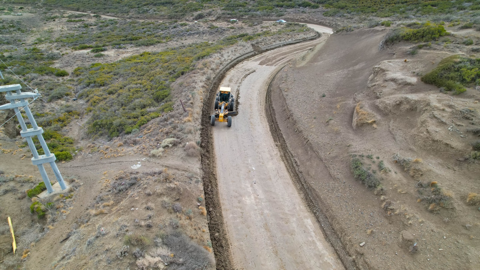 El Municipio intensificó los trabajos de reacondicionamiento de la trama vial durante el fin de semana